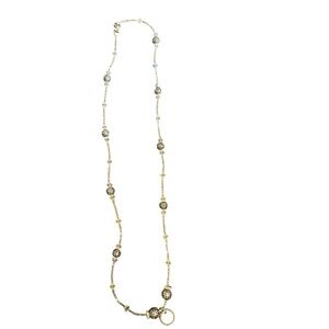 Chic Gold-Tone Necklace with Intricate Detailing